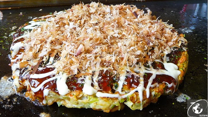 Osaka'da Ne Yenir okonomiyaki