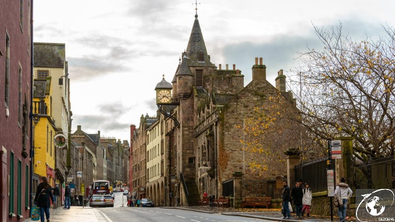 edinburgh'da gezilecek yerler arthurs seat royal mile