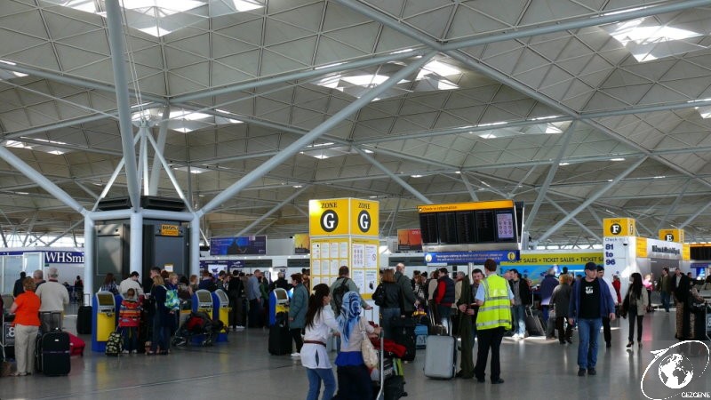stansted-airport-londra