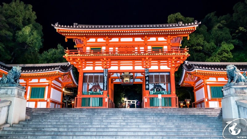 Kyoto'da Gezilecek Yerler yasaka tapinagi
