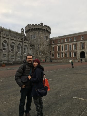dublin-castle-kubra-harun